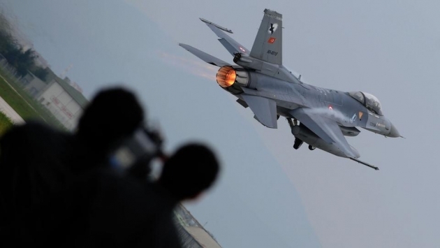 Biden: Türkiye'ye F-16 uçaklarını satmalıyız