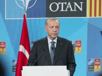 Erdoğan’dan U dönüşünün sebebini soran yabancı gazeteciye: Dün dündür…