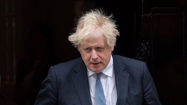 Johnson görevine tutunurken Britanya hükûmetinde istifalar 53'e çıktı!