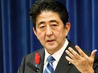 Japonya seçimlerini Şinzo Abe'nin partisi kazandı