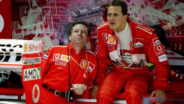 Schumacher eski patronuyla birlikte yarışları izliyor