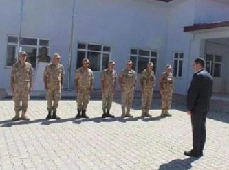 AKP'li il başkanını askeri törenle karşılayan komutan görevden alındı