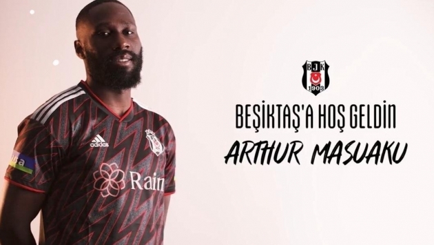 Beşiktaş Arthur Masuaku transferini resmen açıkladı