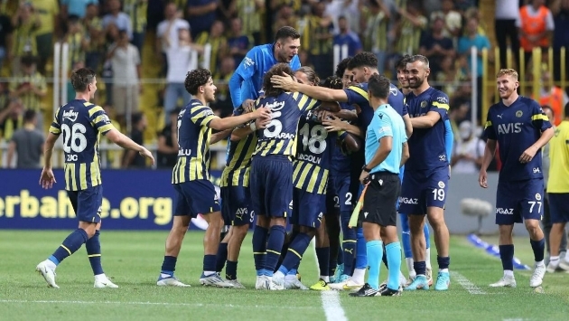 Fenerbahçe, Slovacko’yu rahat geçti: 3-0
