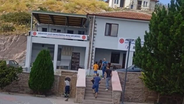 Erdoğan'ın ziyaret edeceği cemevine belediye hizmeti