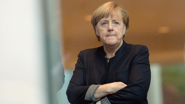 1,2 milyondan fazla mülteciyi kabul ettiği gerekçesiyle UNESCO Barış Ödülü,Angela Merkel'e verilecek