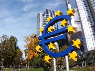 Avrupa Merkez Bankasından tarihin en büyük faiz artışı