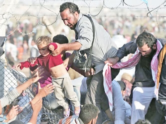 Türkiye'deki mülteciler 'konvoy halinde' Avrupa'ya geçmeye hazırlanıyor