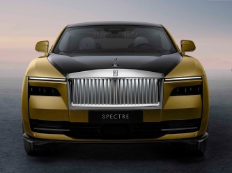 Rolls Royce ilk yüzde 100 elektrikli modelini tanıttı