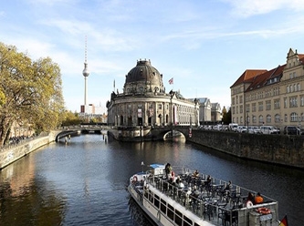 Berlin’deki Müzeler Adası her yıl milyonlarca turisti ağırlıyor