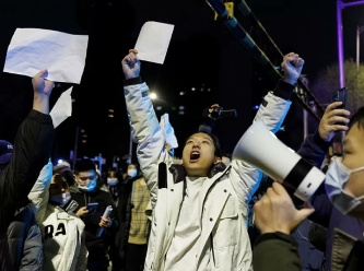 Çin'deki protestoların sembolü 'Boş kağıt parçası' ne anlama geliyor?