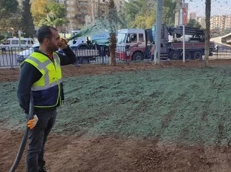 Erdoğan gelecek diye boş toprakları yeşile boyadılar