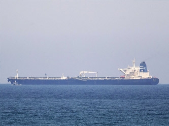 Boğaz'da Rus tankeri trafiği yoğunlaştı