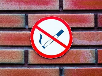 Sigara için radikal karar: 2009'dan sonra doğanlara yasak