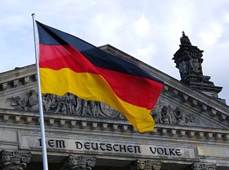 Alman istihbaratında 'casus' alarmı