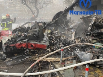 Ukrayna'da binanın üzerine helikopter düştü