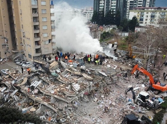 Binaları yıkılan müteahhitlere suç duyurusu: 'Yurt dışı yasağı konulsun'