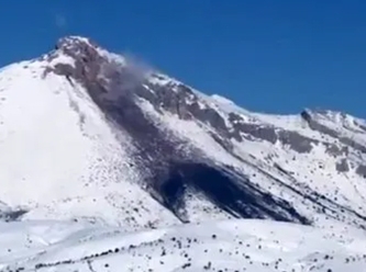 Kahramanmaraş'ta deprem sonrası 'yanardağ' paniği!  'Kocaman dağ yanıyor'