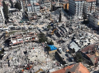 Deprem ihalelerini yine AKP'liler 'yağmaladı'