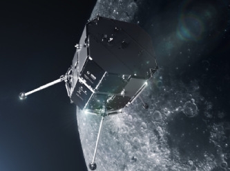 Japon uzay aracı Ay'ın yüzeyine çakıldı