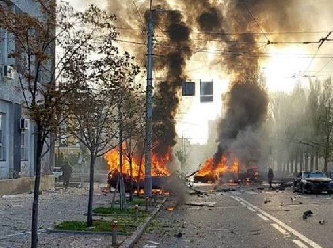 Ukrayna’da çok yerde şiddetli patlamalar oldu