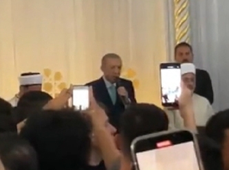 Erdoğan yine camide miting yaptı