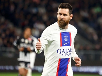 Lionel Messi kararını verdi serveti elinin tersiyle itti