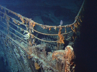Titanik'e inerken kaybolan denizaltıyla ilgili umutlar azalıyor