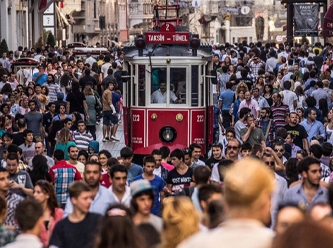 Taksim'deki patlamada yürekler ağıza geldi