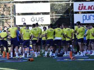 Fenerbahçe UEFA listesini açıkladı yeni transfer yer almadı