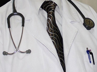 Sağlıkta kriz büyüyor: Uzman doktor bulunamıyor!