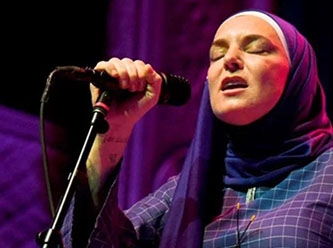 Sinead O'Connor İrlanda'da son yolculuğuna uğurlandı