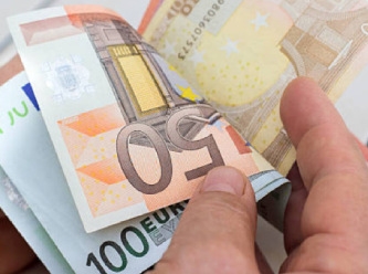 Euro yeniden 30 liranın üzerini gördü