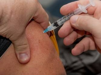 Almanya'daki 'korona aşısı' davasında yeni gelişme