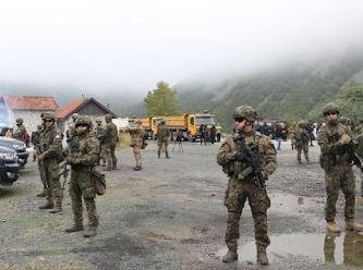 ABD duyurdu: Sırbistan askerleri geri çekiyor