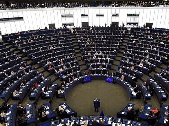 Avrupa Parlamentosu'ndan Azerbaycan ve AB'ye Dağlık Karabağ kınaması