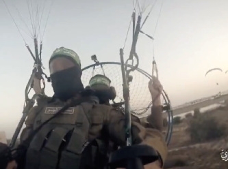 Hamas'ın İsrail savunma sistemini aştığı 'motorlu paraşütler' hakkında ne biliniyor?