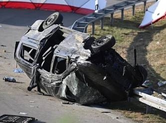 Almanya’ya kaçak giren Türk ve Suriyeliler kaza yaptı: 7 ölü