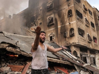 Savaş yayılıyor mu?: İsrail, Gazze, Batı Şeria ve iki bölge ülkesini vurdu