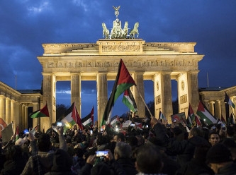 Berlin'de polis Filistin'e destek gösterisine izin vermedi