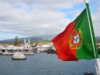 Portekiz Cumhurbaşkanı meclisi feshetti, erken seçim 10 Mart'ta
