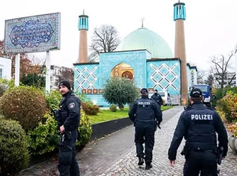 Almanya’da İran destekli cami derneklerine baskın