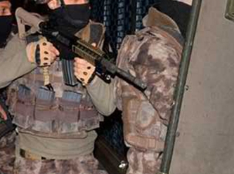 Türkiye genelinde çete operasyonu:  Yüzlerce silah , binlerce gözaltı