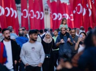 Türkiye’de ikamet izni alıp yaşayan yabancı sayısı azaldı