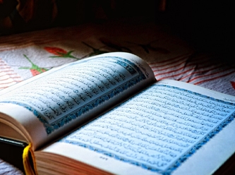 ABD'de, İsrail'in Gazze'ye saldırılarından sonra İslam'ı tanımak için Kur'an okuyanlar arttı