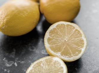 Her derde deva:  Limonun faydaları saymakla bitmiyor!