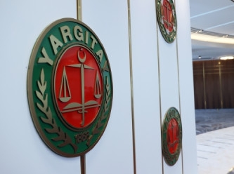 Yargıtay üyelerinden Erdoğan'ın eski danışmanına suç duyurusu