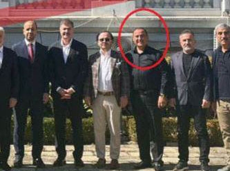 Bakanlığın aradığı uyuşturucu baronu, MHP'li vekillerin fotoğrafından çıktı