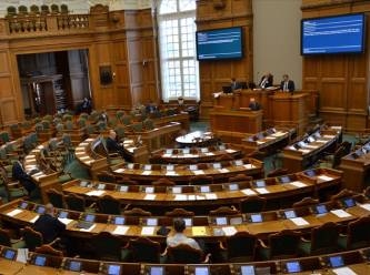 Danimarka Parlamentosu, Kur'an yakılmasını yasakladı