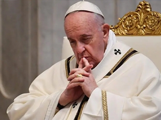 Sağlık sorunları yaşayan Papa: Mezar yerimi hazırlattım
